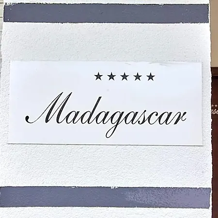 Madagascar Boutik Cytadell 4* Eforie Nord