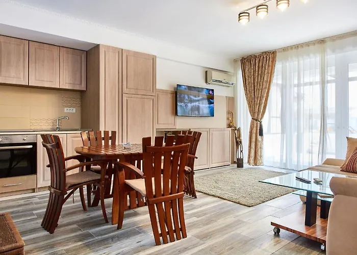 Madagascar Boutik Cytadell 4* אפורי נורד