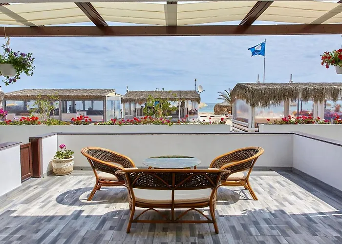 Madagascar Boutik Cytadell אפורי נורד